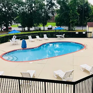 Hotel 6-savannah, Ga - Midtown